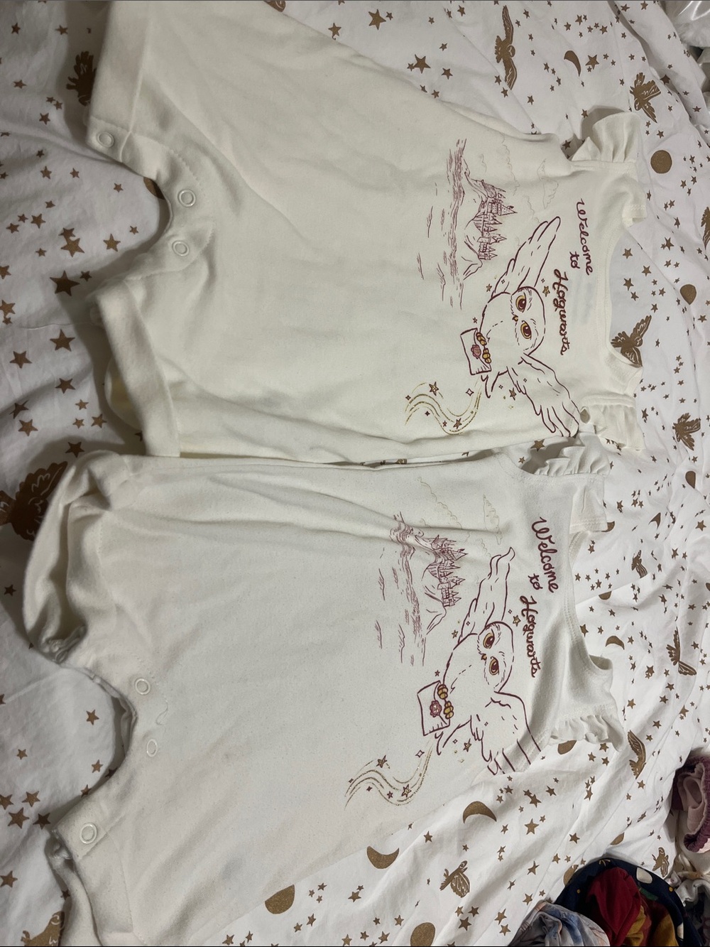 2 Harry Potter Hedwig Cream Baby One-Piece Romper 18 & 24 month